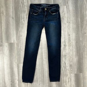 American Eagle - Skinny Jeans - Size 4 Regular